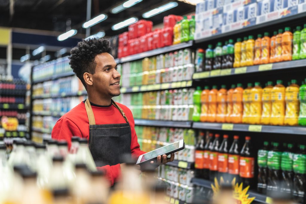 Physical Inventory Count vs. Inventory Cycle Count: All You Need to Know